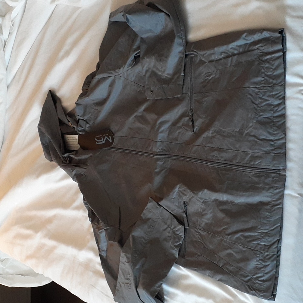 Mack Russo Wind/Rain Jacket L NWT